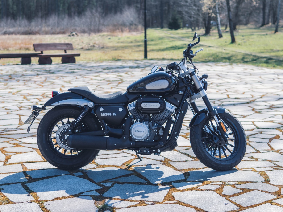 Benda Chinchilla 300. Wypijmy za bendy! [test, dane techniczne, opinia, wady, zalety, video]