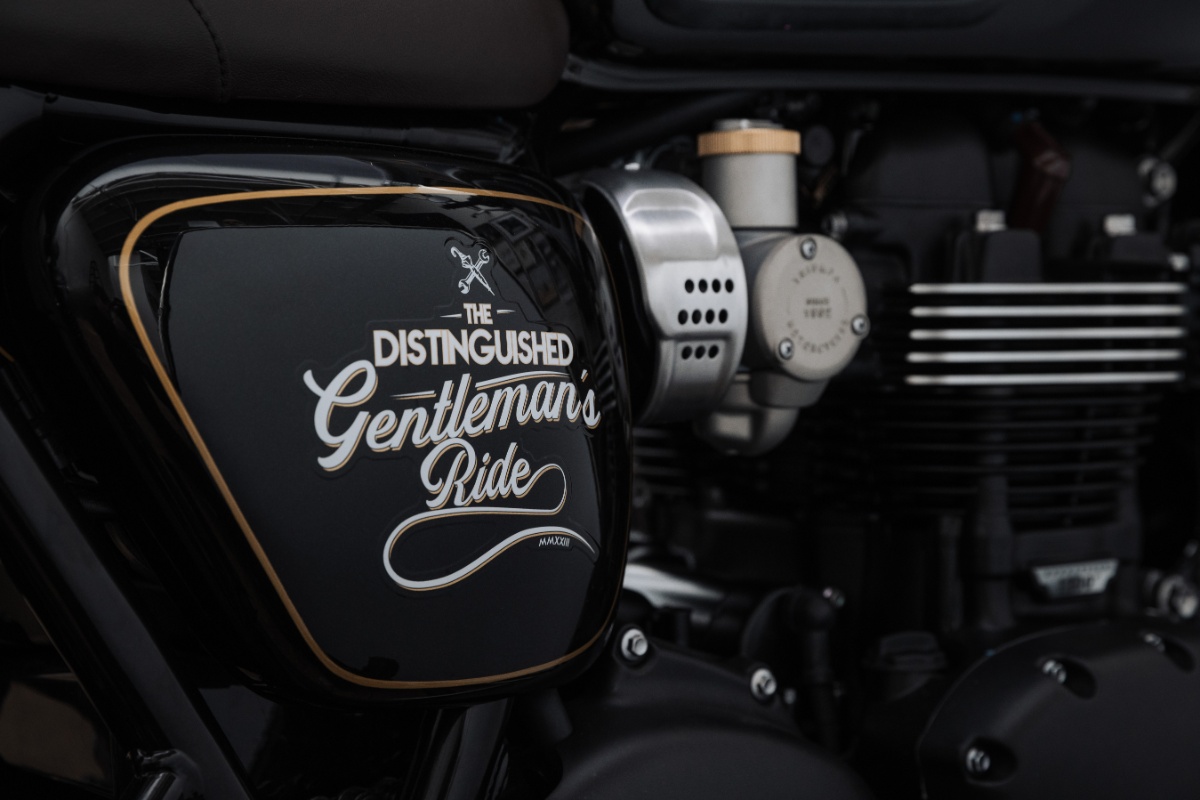 Triumph Bonneville T120 Black DGR Limited Edition &ndash; prezent na okrągłą rocznicę