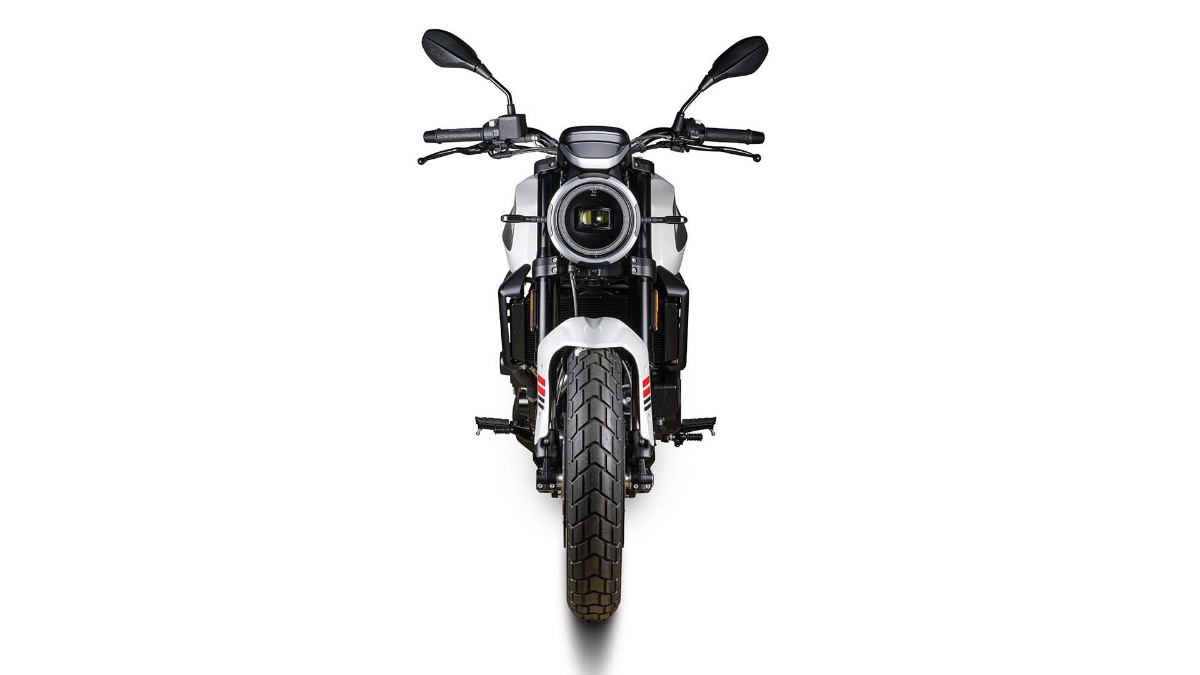 Kawasaki Z650RS czy Moto Morini Seiemmezzo STR? Por&oacute;wnanie na papierze [cena, dane techniczne, masa, moc, moment]