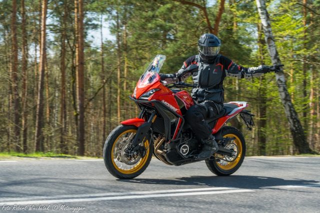 Moto Morini X-Cape 650 pierwszy test na polskiej ziemi! [recenzja, wady, zalety, czy warto, wrażenia z jazdy, jakość wykonania]