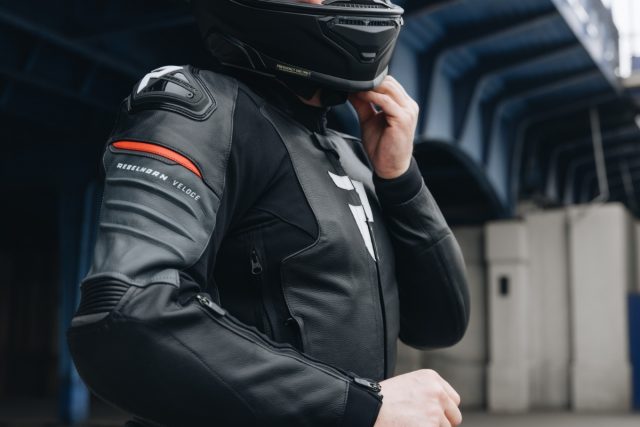 Motocyklowa kurtka sk&oacute;rzana idealna na trasę? Nowość – Rebelhorn Veloce!