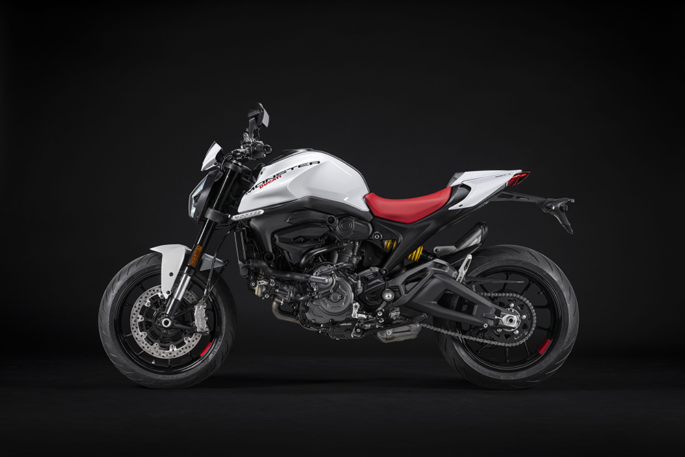 Potw&oacute;r w bieli. Ducati Monster w nowym malowaniu Iceberg White