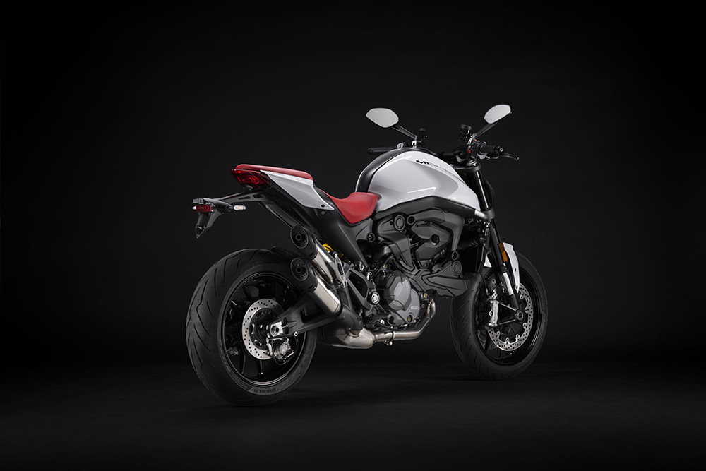 Potw&oacute;r w bieli. Ducati Monster w nowym malowaniu Iceberg White