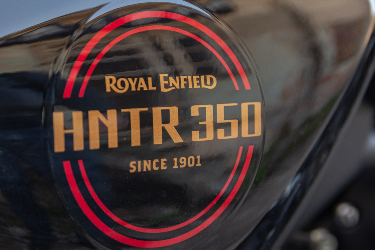Royal Enfield HNTR 350. Stado koni to nie wszystko [test, dane techniczne, opinia, wady, zalety, video]
