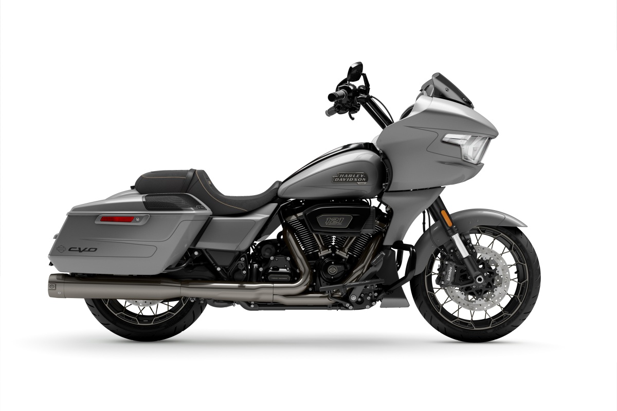 Nowe Harleye CVO Street Glide i CVO Road Glide. Udany romans designu i technologii