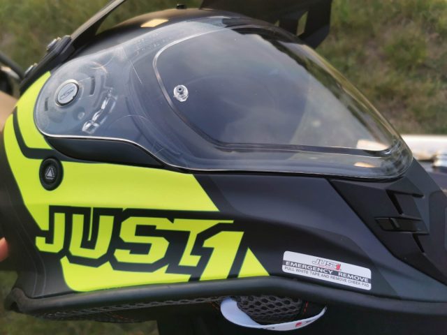 Jaki kask na motocykl adventure, czyli testuję Just1 J34 Pro