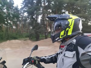 Just1 J34 tani kask adventure test 12