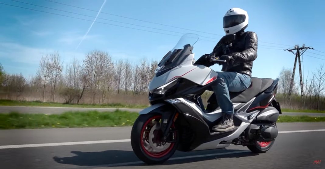 Kymco Xciting 400 VS Limited skuter