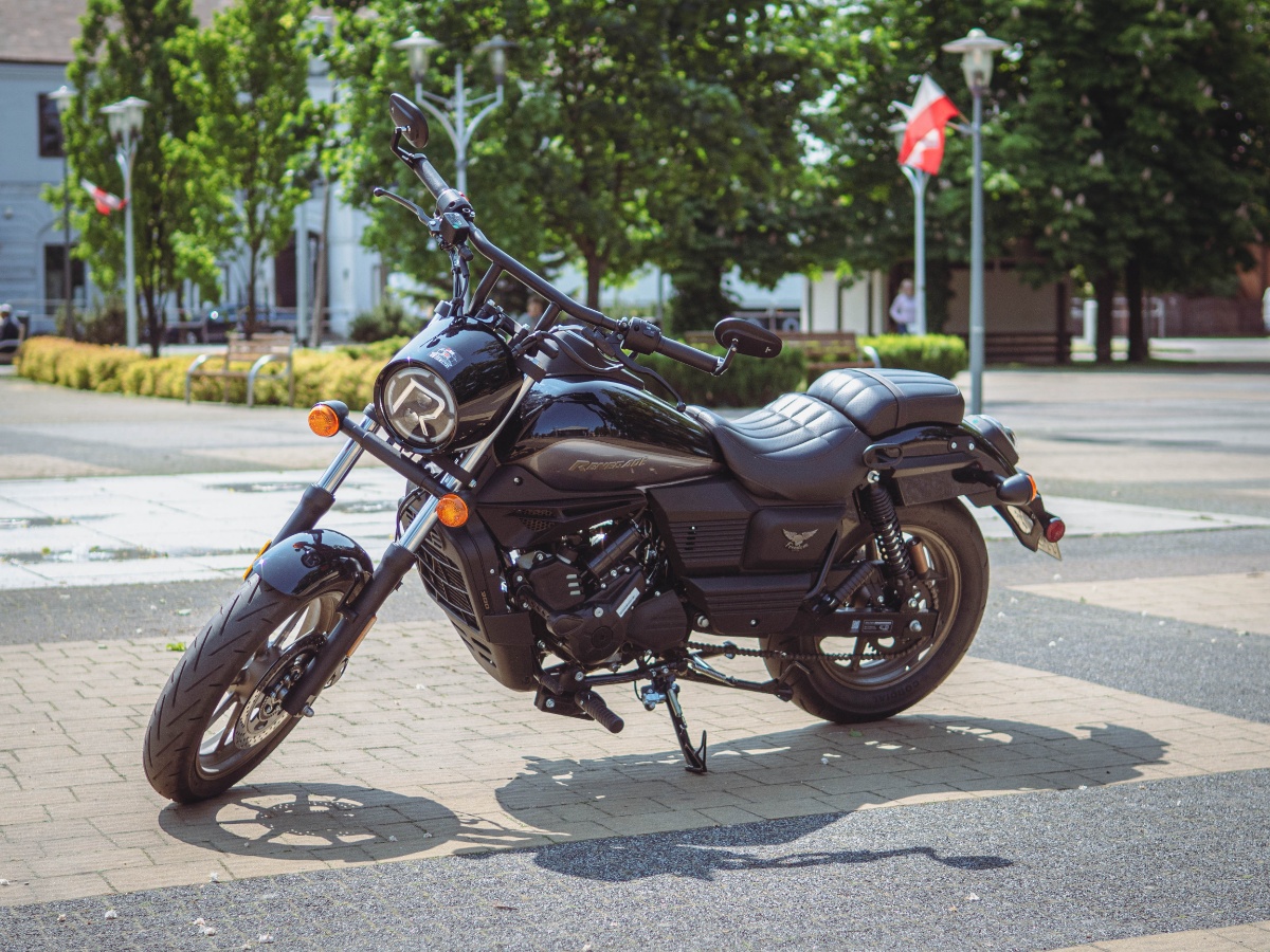 UM Renegade Freedom 300. Smaczne danie jednogarnkowe [test, dane techniczne, opinia, wady, zalety, video]