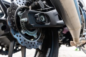 Voge 500 AC motocykl do miasta na kategrię A2 (11)