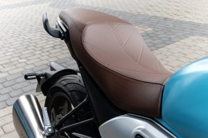Voge 500 AC motocykl do miasta na kategrię A2 (15)