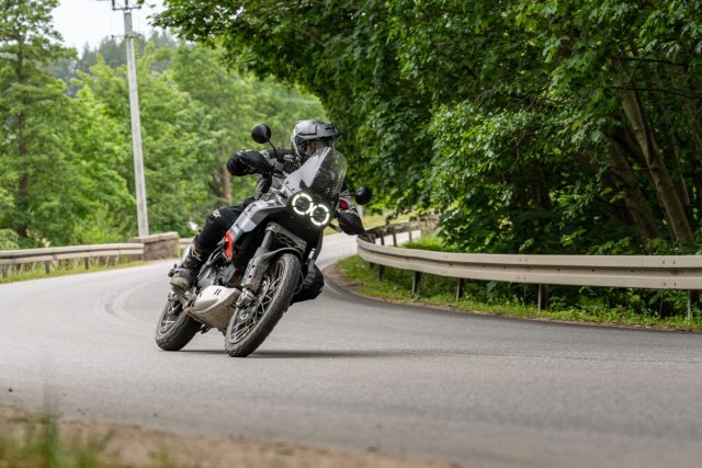 Ducati DesertX – wulkan emocji [test, recenzja, dane techniczne, opinia] – 9 pomysł&oacute;w na adventure