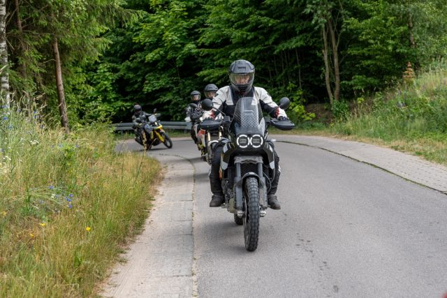 Ducati DesertX – wulkan emocji [test, recenzja, dane techniczne, opinia] – 9 pomysł&oacute;w na adventure