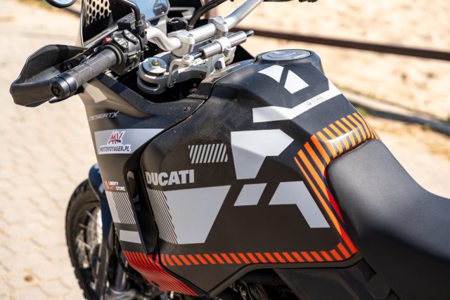 Ducati DesertX – wulkan emocji [test, recenzja, dane techniczne, opinia] – 9 pomysł&oacute;w na adventure