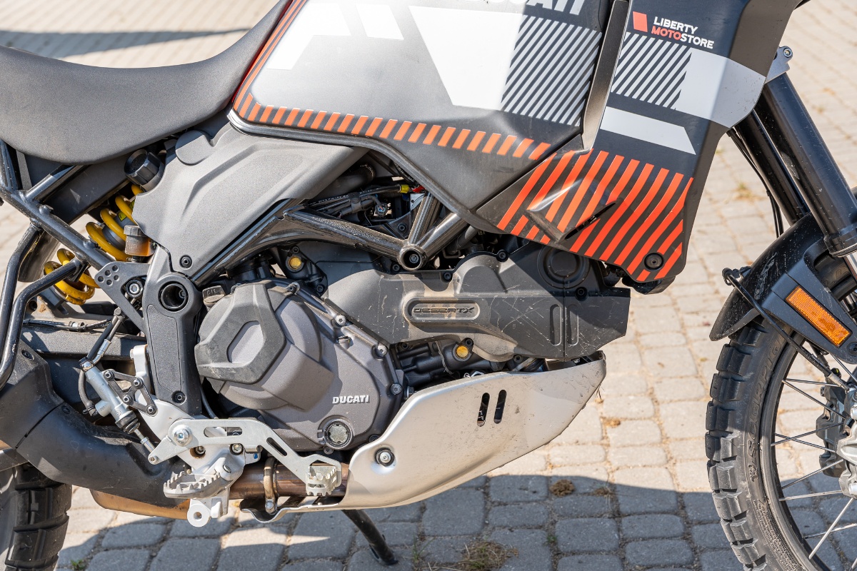 Ducati DesertX Silnik