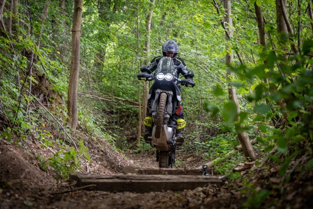 Ducati DesertX – wulkan emocji [test, recenzja, dane techniczne, opinia] – 9 pomysł&oacute;w na adventure