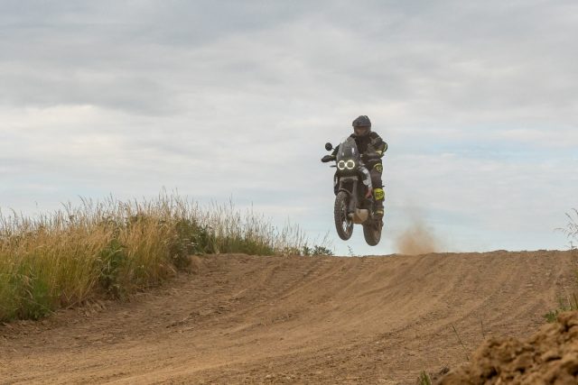 Ducati DesertX – wulkan emocji [test, recenzja, dane techniczne, opinia] – 9 pomysł&oacute;w na adventure