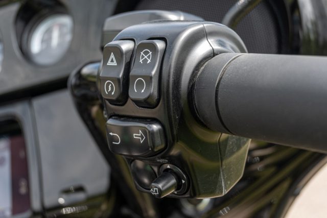 Harley Davidson Ultra Limited &ndash; kanapowy pożeracz kilometr&oacute;w [dane techniczne, opis, cena, test, recenzja]