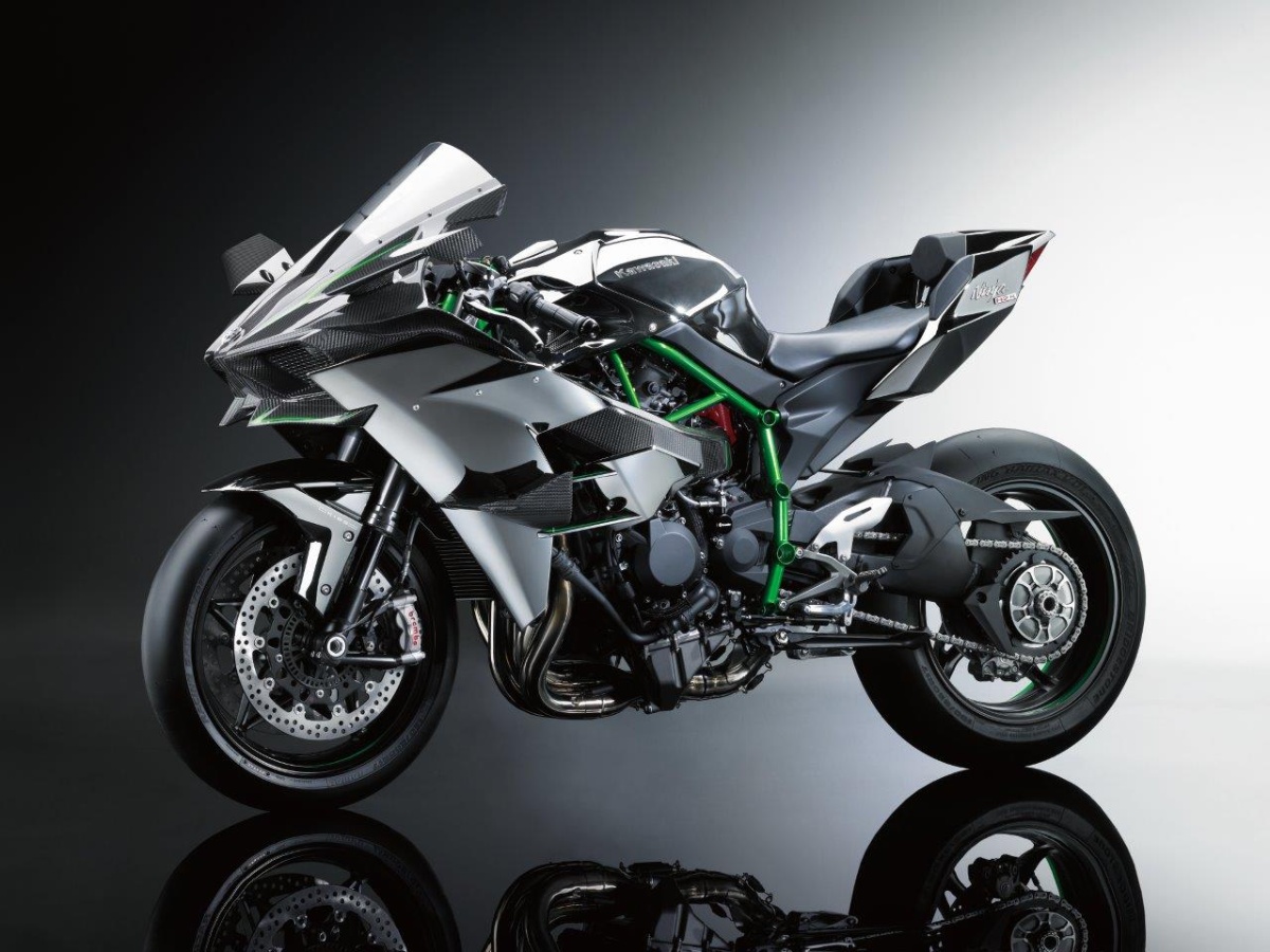 Pieniądz nie gra roli. Sześć najdroższych seryjnych motocykli na rynku 2023 [ile kosztuje, cena, wyposażenie]