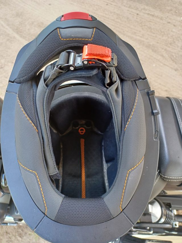 Schuberth C5 – uniwersalny kask turystyczny [test, recenzja, opis, wrażenia, cena, opinie]