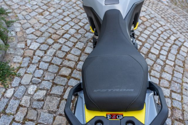 Suzuki V-Strom 800 DE &ndash; uniwersalny offroadowy turysta [test, recenzja, dane techniczne, opinia]