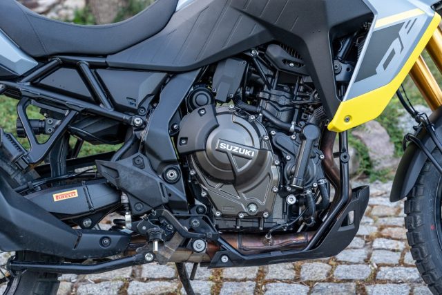 Suzuki V-Strom 800 DE &ndash; uniwersalny offroadowy turysta [test, recenzja, dane techniczne, opinia]