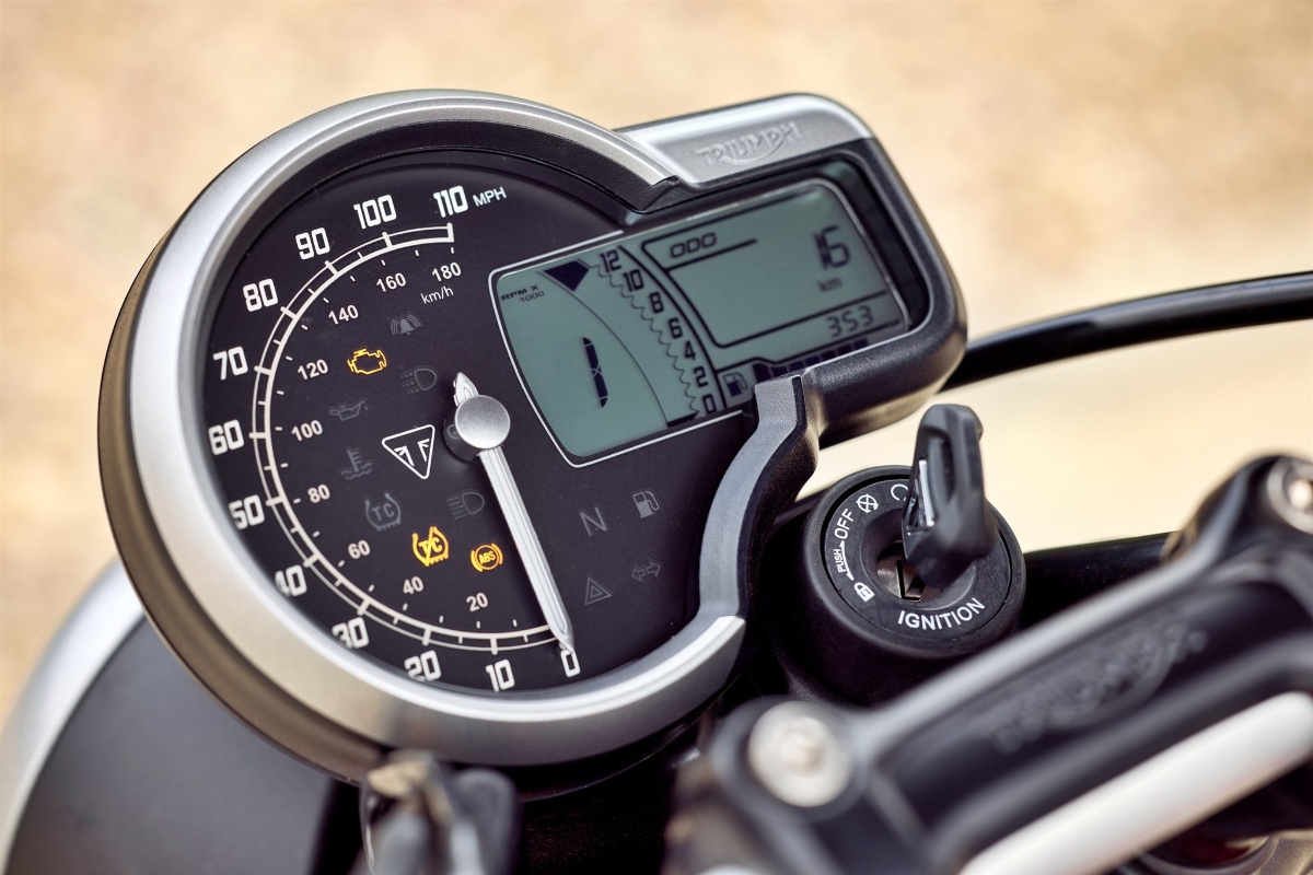 Triumphy na lekko. Nowe modele Speed 400 i Scrambler 400