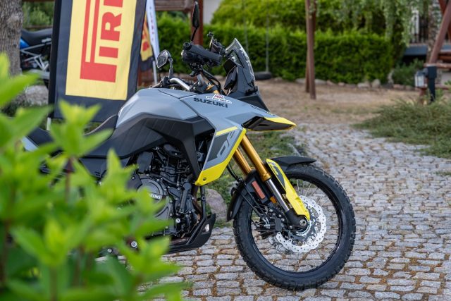 Suzuki V-Strom 800 DE &ndash; uniwersalny offroadowy turysta [test, recenzja, dane techniczne, opinia]