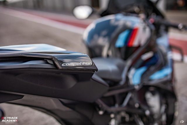 BMW M 1000 RR i S 1000 RR na Torze Poznań z Track Academy! Oj działo się, działo!