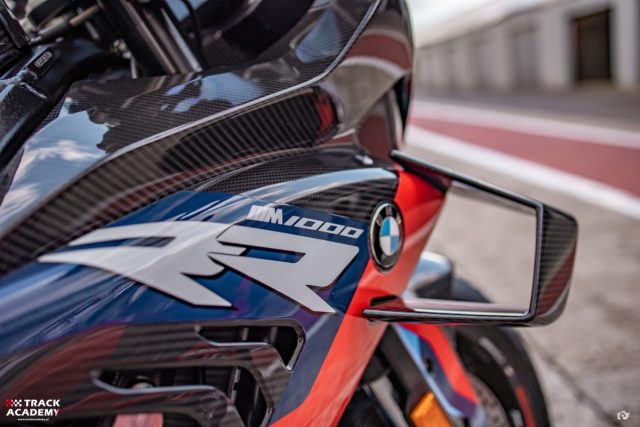 BMW M 1000 RR i S 1000 RR na Torze Poznań z Track Academy! Oj działo się, działo!
