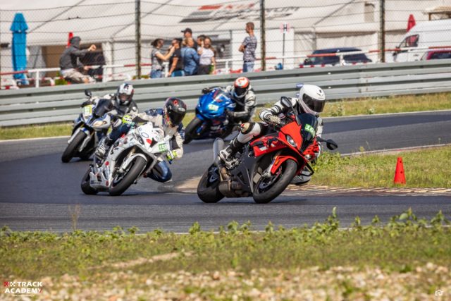 BMW M 1000 RR i S 1000 RR na Torze Poznań z Track Academy! Oj działo się, działo!