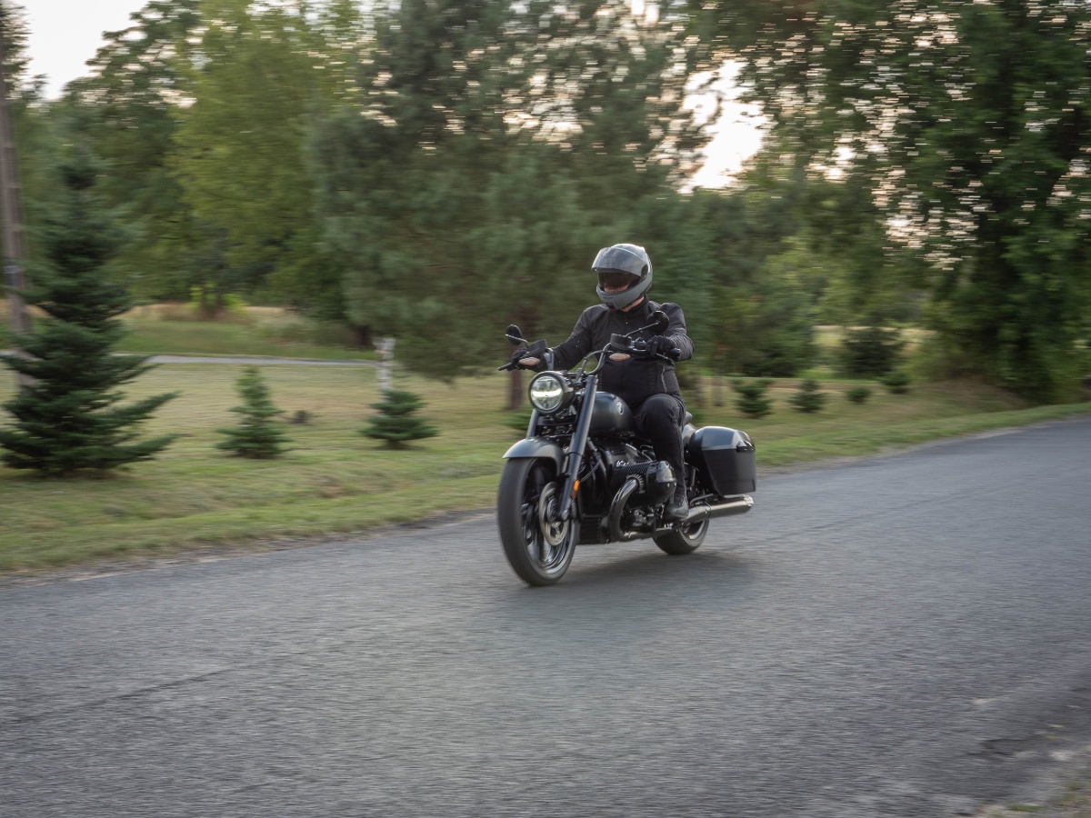 BMW R 18 Roctane. Potężny obiekt pożądania [test, opinia, cena, dane techniczne, recenzja]