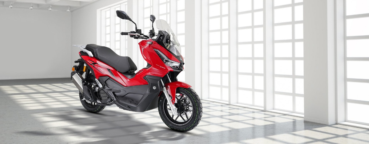 Barton X-Trail 125 ABS: nowoczesny skuter dla wymagających. ABS, kamera drogowa, system bezkluczykowy i system start-stop [na kat. B, jaki skuter do miasta]