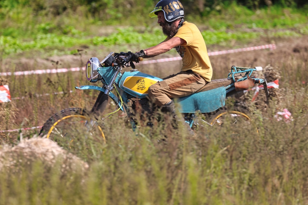 Weterany z werwą. Zapraszamy na Cross Country Motocykli Zabytkowych i Klasycznych 2023!