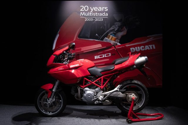 Ducati Multistrada 20 lat 4 1000 DS Najbrzydsze motocykle świata. Te sześć maszyn wywołuje ból oczu…