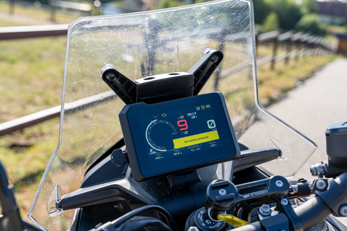 9 pomysł&oacute;w na adventure – wielki test – por&oacute;wnanie motocykli turystyczne enduro 2023 [DesertX, V-Strom 800DE, Tuareg, F850GS, X-Cape, Voge 650DS, 890 ADV R, Norden, Tenere 700]