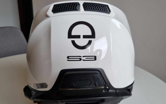 Schuberth S3 – po sezonie pełnym przyg&oacute;d, wyjazd&oacute;w, kilometr&oacute;w [test, recenzja, opinia, wady, zalety, interkom, cena]