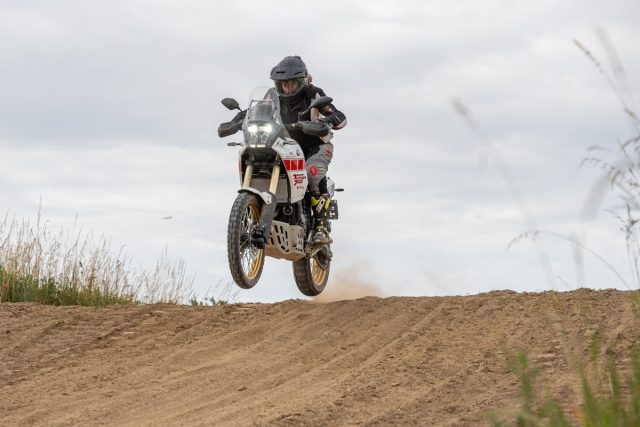 Yamaha Tenere 700 Rally Edition &ndash; czy nadal jest kr&oacute;lową segmentu adventure? [test, opis, wady, zalety, cena, dane techniczne]