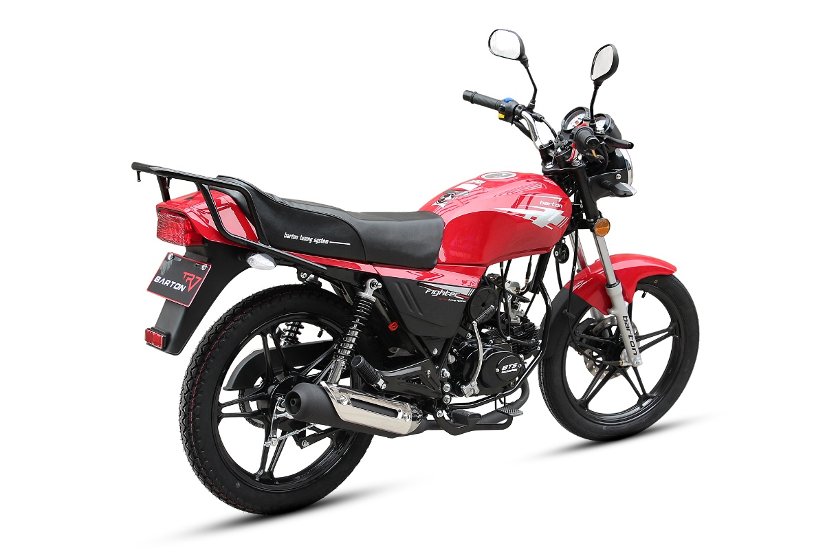 Nowy Barton Fighter 50 – klasyczny motorower wsparty nowoczesną technologią LED