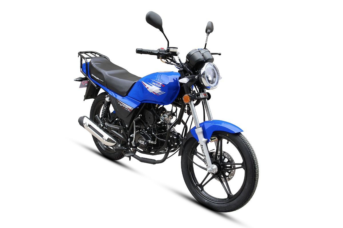 Nowy Barton Fighter 50 – klasyczny motorower wsparty nowoczesną technologią LED
