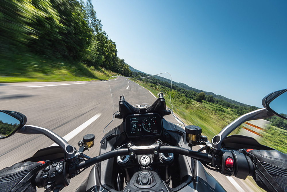 Nowe Ducati Multistrada V4 S Grand Tour &ndash; podr&oacute;ż, o jakiej zawsze marzyłeś [premiera, adventure, turystyczny]