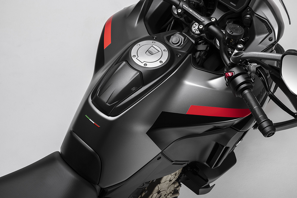 Nowe Ducati Multistrada V4 S Grand Tour &ndash; podr&oacute;ż, o jakiej zawsze marzyłeś [premiera, adventure, turystyczny]