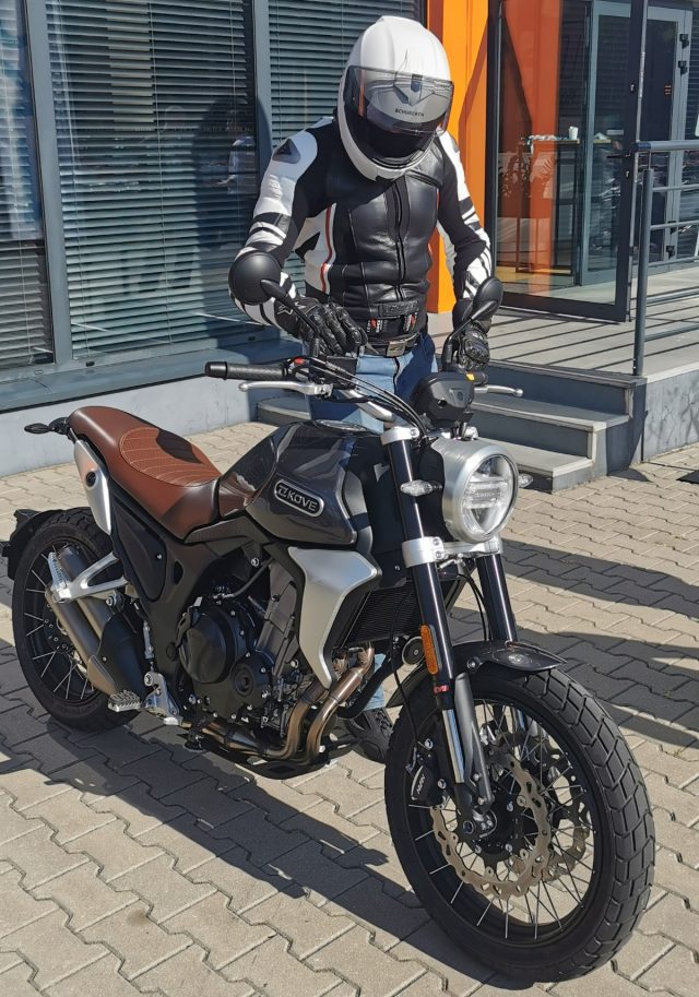 Motocykle Kove już w Polsce! Na Torze Modlin zaprezentowano modele: Rally 450, 500F, 500X [ceny, wrażenia, jakość]