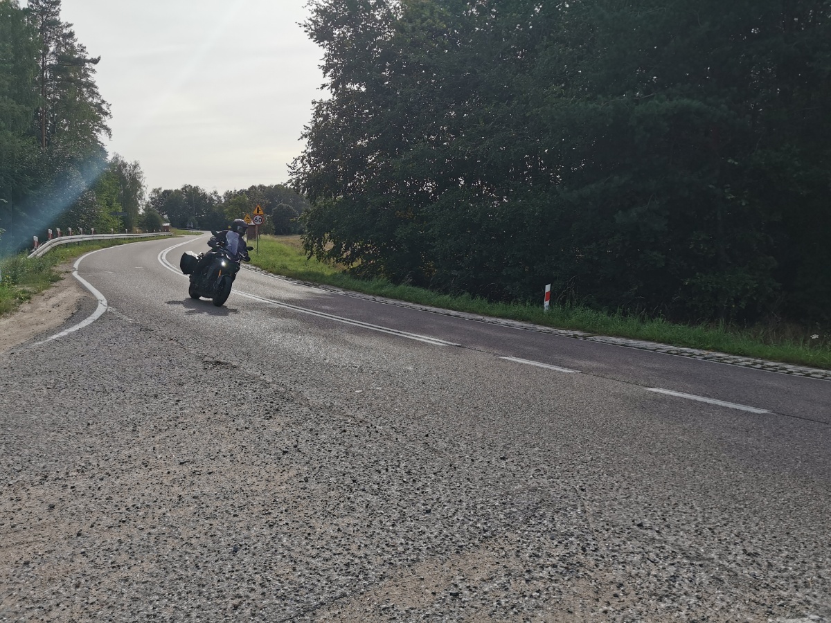 Yamaha Tracer 9 GT+. Wygodna, szybka, ekscytująca [test, opinia, cena, dane techniczne, recenzja]