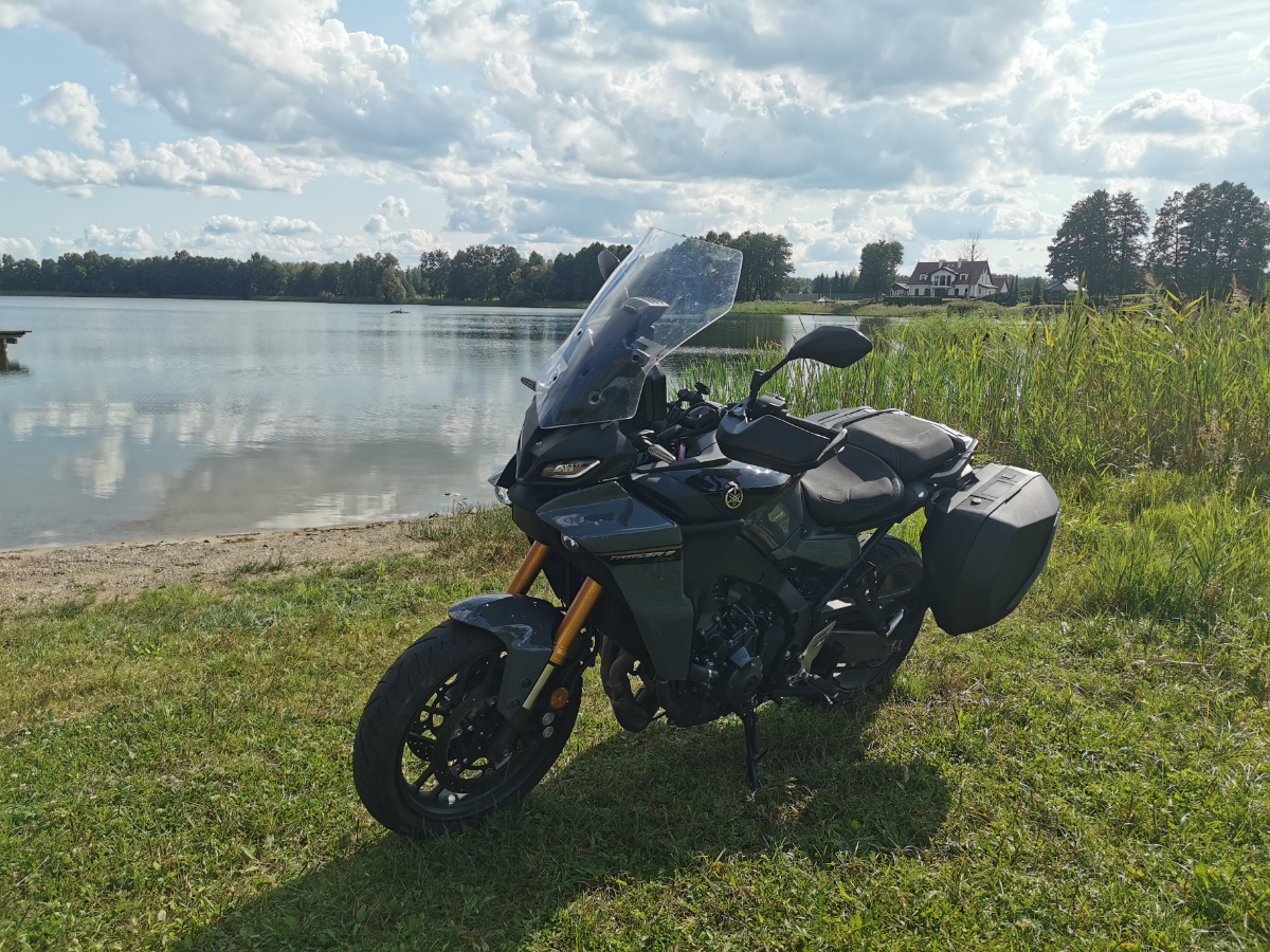 Yamaha Tracer 9 GT+. Wygodna, szybka, ekscytująca [test, opinia, cena, dane techniczne, recenzja]