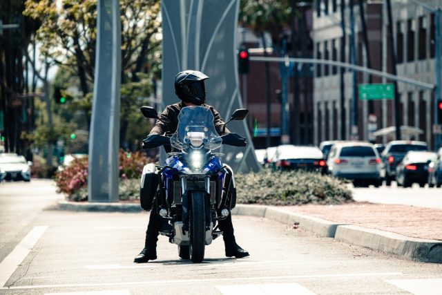 Nowe, tańsze, bardziej szosowe Suzuki V-STROM 800 &ndash; motocykl stworzony do turystyki [dane techniczne, cena, zdjęcia, moc, waga]