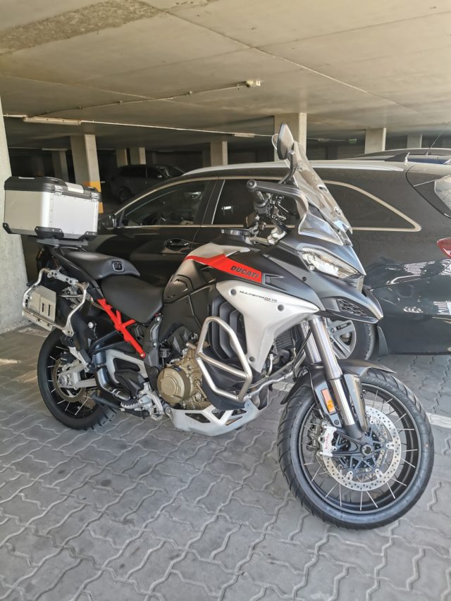 Ducati Multistrada V4 Rally – jak bardzo jest multi? [test, opinia, wady, zalety, dane techniczne, video]