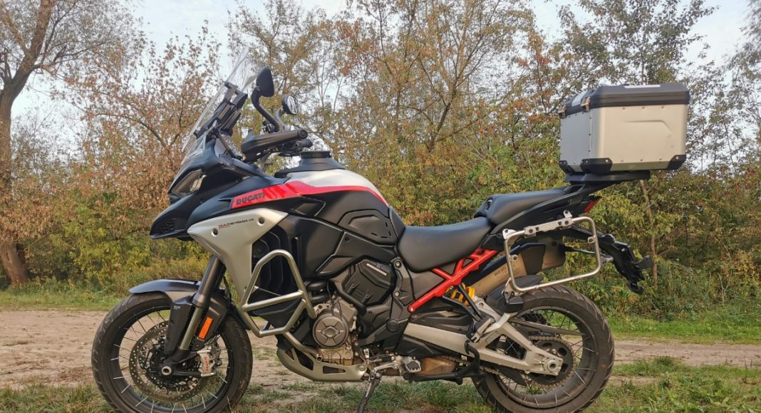 Ducati Multistrada V4 Rally 2023 test dane techniczne recenzja wady zalety 25