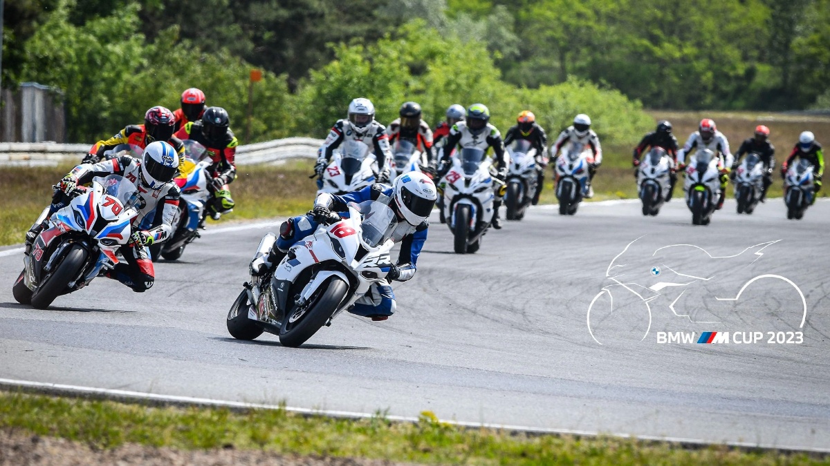 Zwycięzca pucharu BMW M Cup przekazał nagrodę na rzecz poszkodowanej w wypadku Justyny