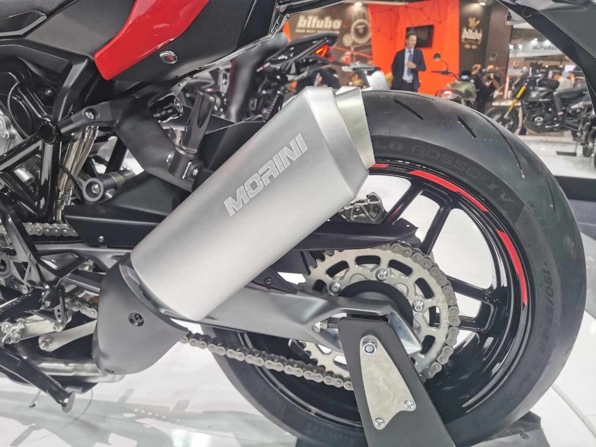 Moto Morini Milano 1200 &ndash; nowy duży naked z silnikiem V2 [opis, prezentacja, moc, masa, dane techniczne, waga]